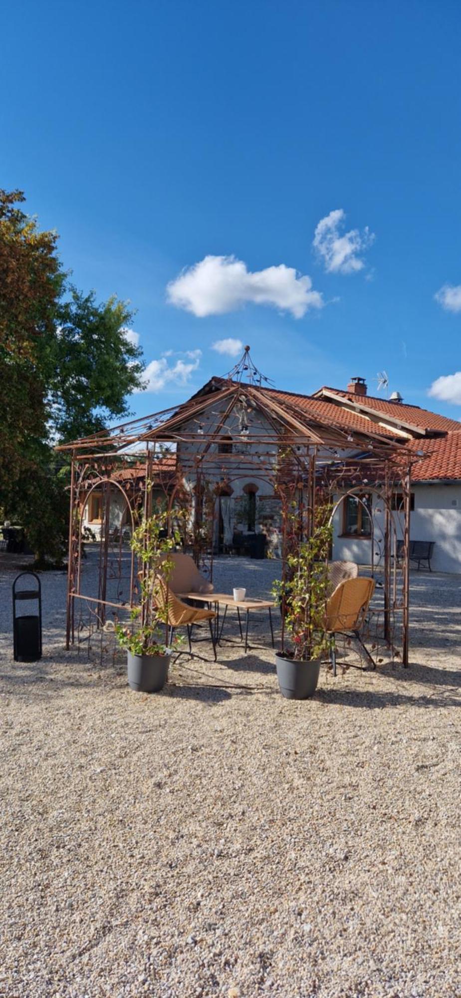 Вілла Domaine Du Cuiset - Gite Du Four A Pain Saint-Andre-sur-Vieux-Jonc Номер фото